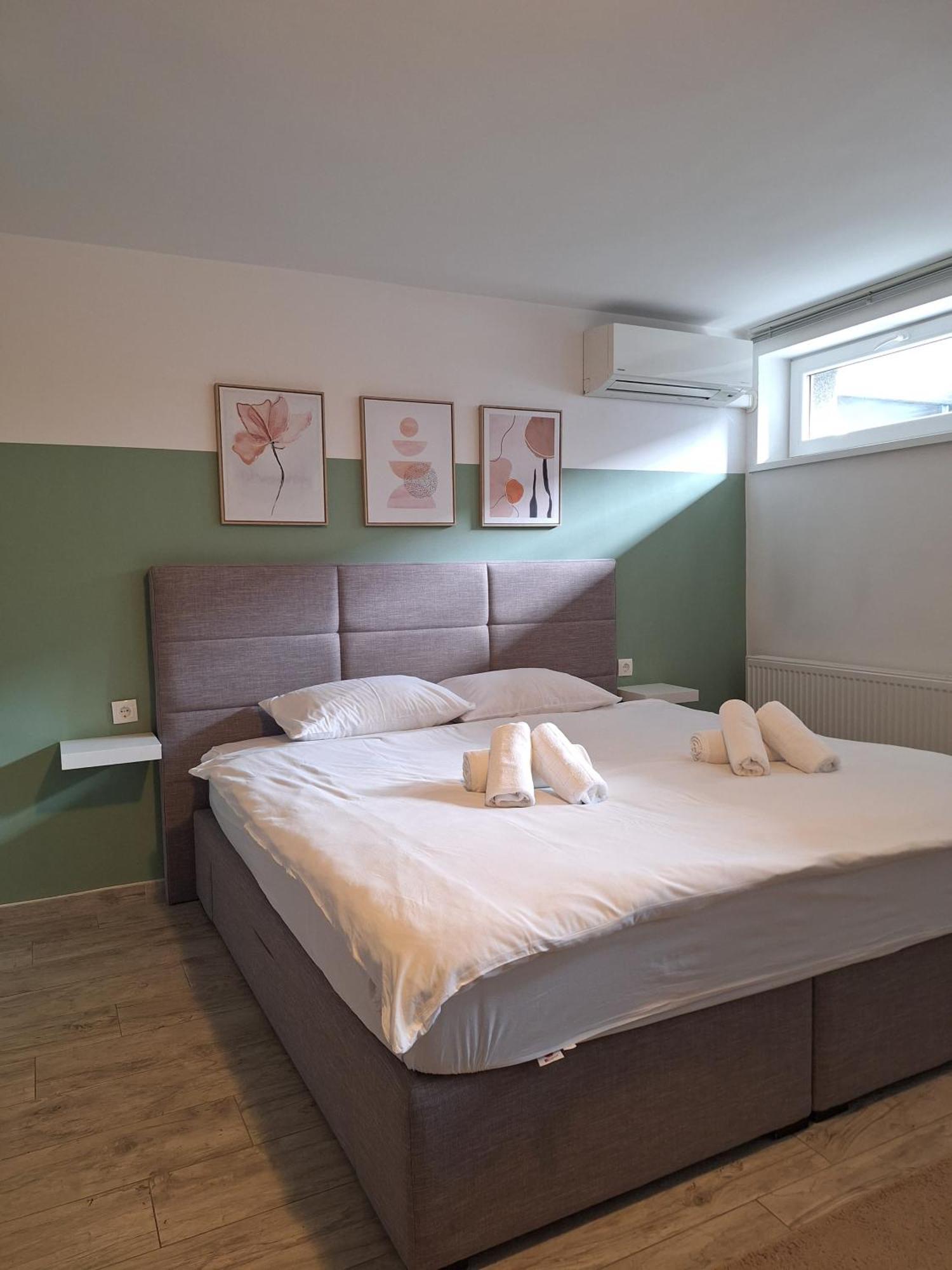 Comfort Rooms Remiza - Free Private Parking - Self Check-In Zagreb Luaran gambar